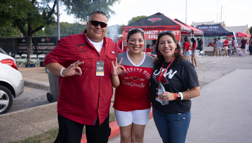 UIW family at tailgate event