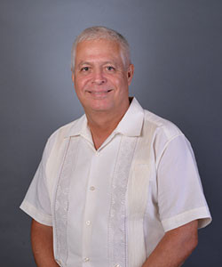 Dr. Javier Arjona-Baez Headshot