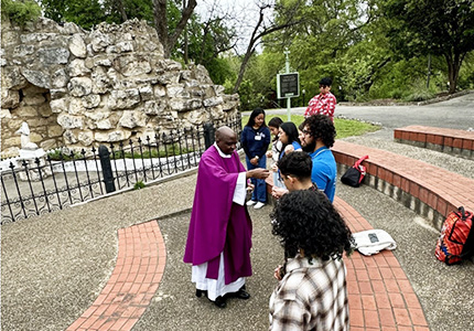 Grotto mass