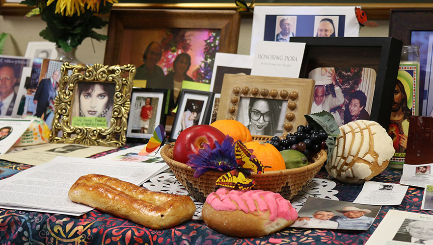 Pictures on ofrenda